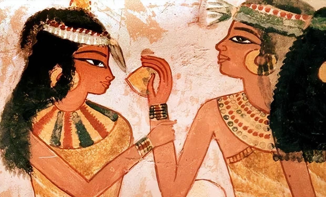 What is the special symbolic significance of perfume bottles in ancient Egyptian culture?